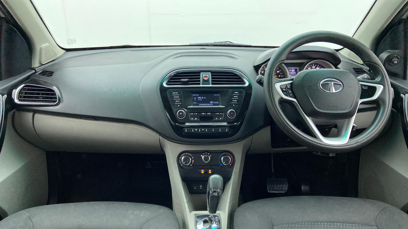 2017 Tata Tiago XZA PETROL, Petrol, Automatic, 62,204 km, Dashboard