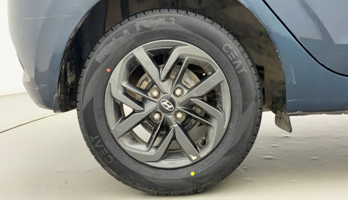 2021 Hyundai GRAND I10 NIOS SPORTZ 1.2 KAPPA VTVT CNG, CNG, Manual, 99,699 km, Right Rear Wheel