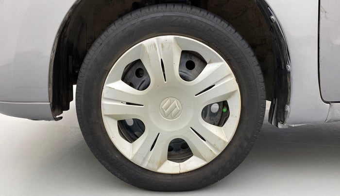 2010 Maruti Wagon R 1.0 VXI, Petrol, Manual, 66,835 km, Left Front Wheel