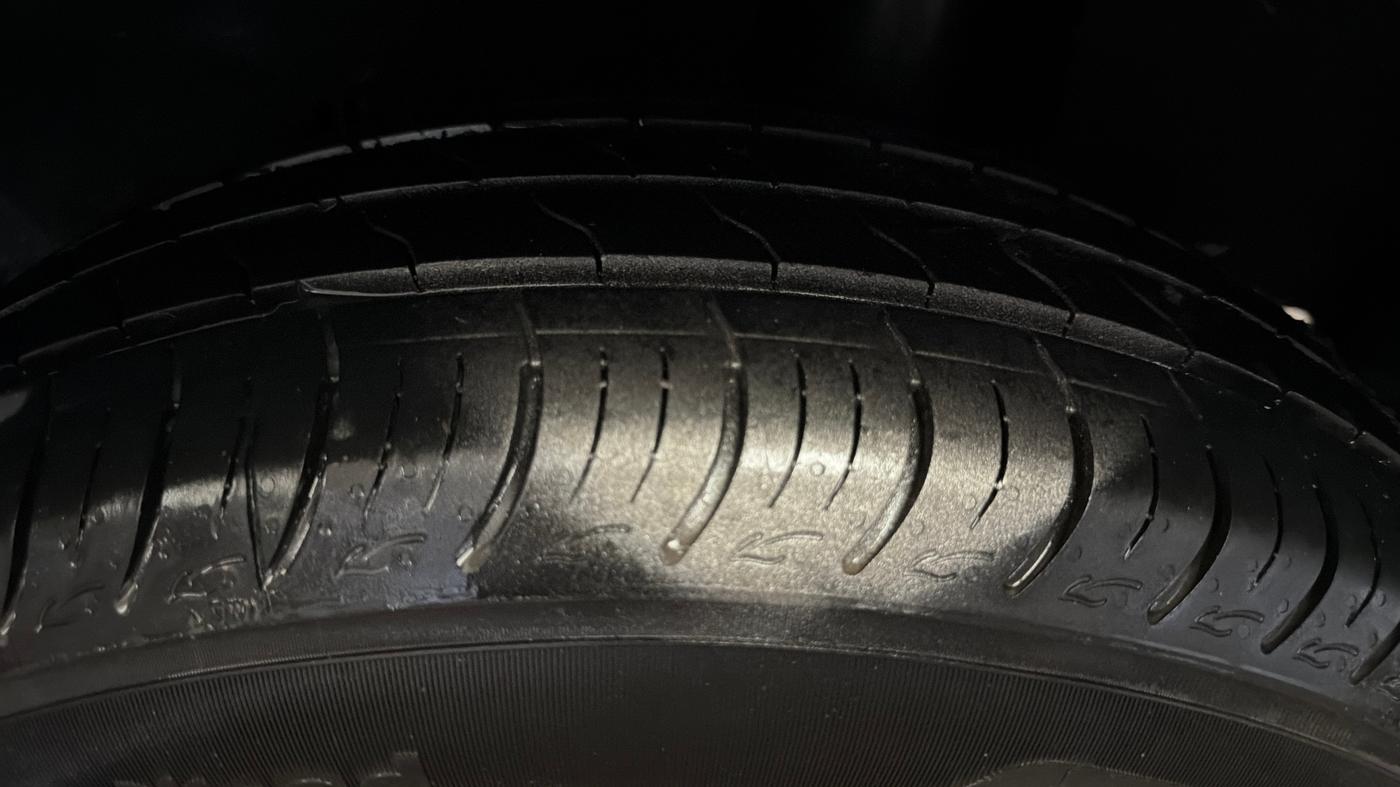 2021 Maruti Baleno DELTA PETROL 1.2, Petrol, Manual, 41,577 km, Left Rear Tyre Tread