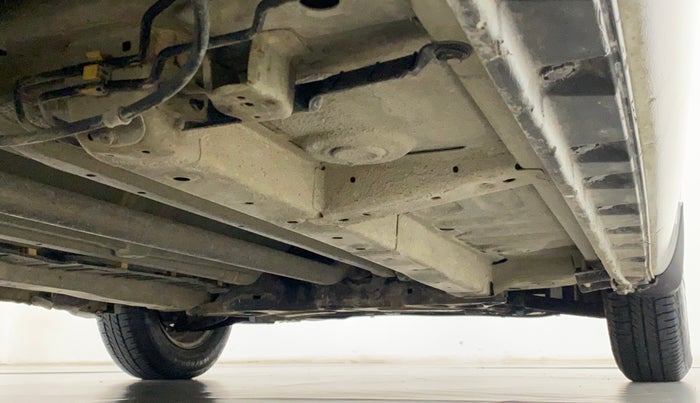 2014 Maruti Swift LDI BS IV, Diesel, Manual, 47,617 km, Right Side Underbody