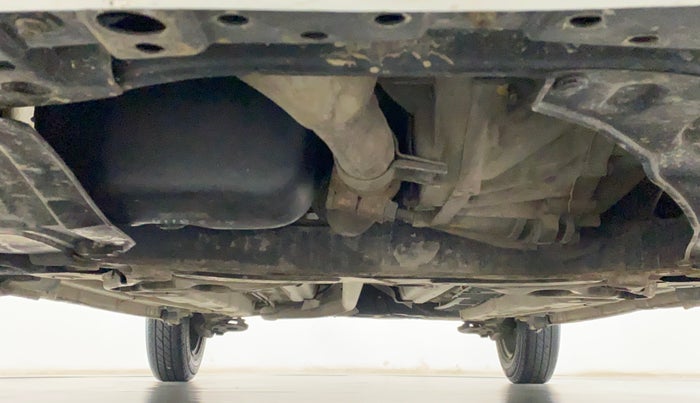 2014 Maruti Swift LDI BS IV, Diesel, Manual, 47,617 km, Front Underbody