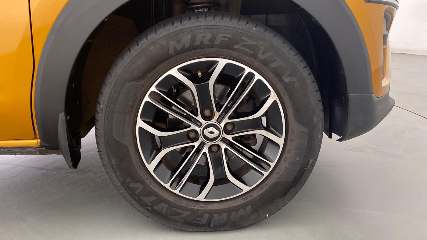 2019 Renault TRIBER 1.0 RXT, Petrol, Manual, 38,946 km, Right Front Wheel