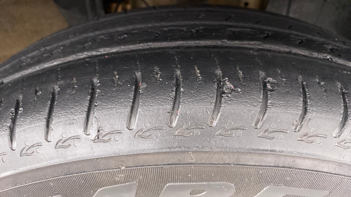2019 Renault TRIBER 1.0 RXT, Petrol, Manual, 38,946 km, Right Front Tyre Tread