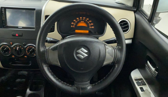 2018 Maruti Wagon R 1.0 LXI CNG, CNG, Manual, 92,252 km, Steering Wheel Close Up