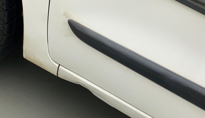 2018 Maruti Wagon R 1.0 LXI CNG, CNG, Manual, 92,252 km, Left running board - Slightly dented