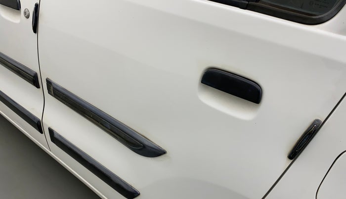 2018 Maruti Wagon R 1.0 LXI CNG, CNG, Manual, 92,252 km, Rear left door - Slightly dented