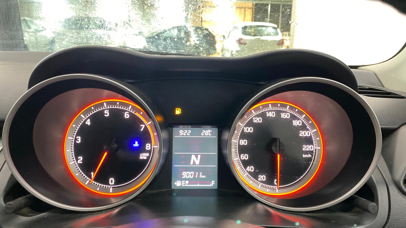 2020 Maruti Swift VXI AMT, Petrol, Automatic, 90,008 km, Odometer Image