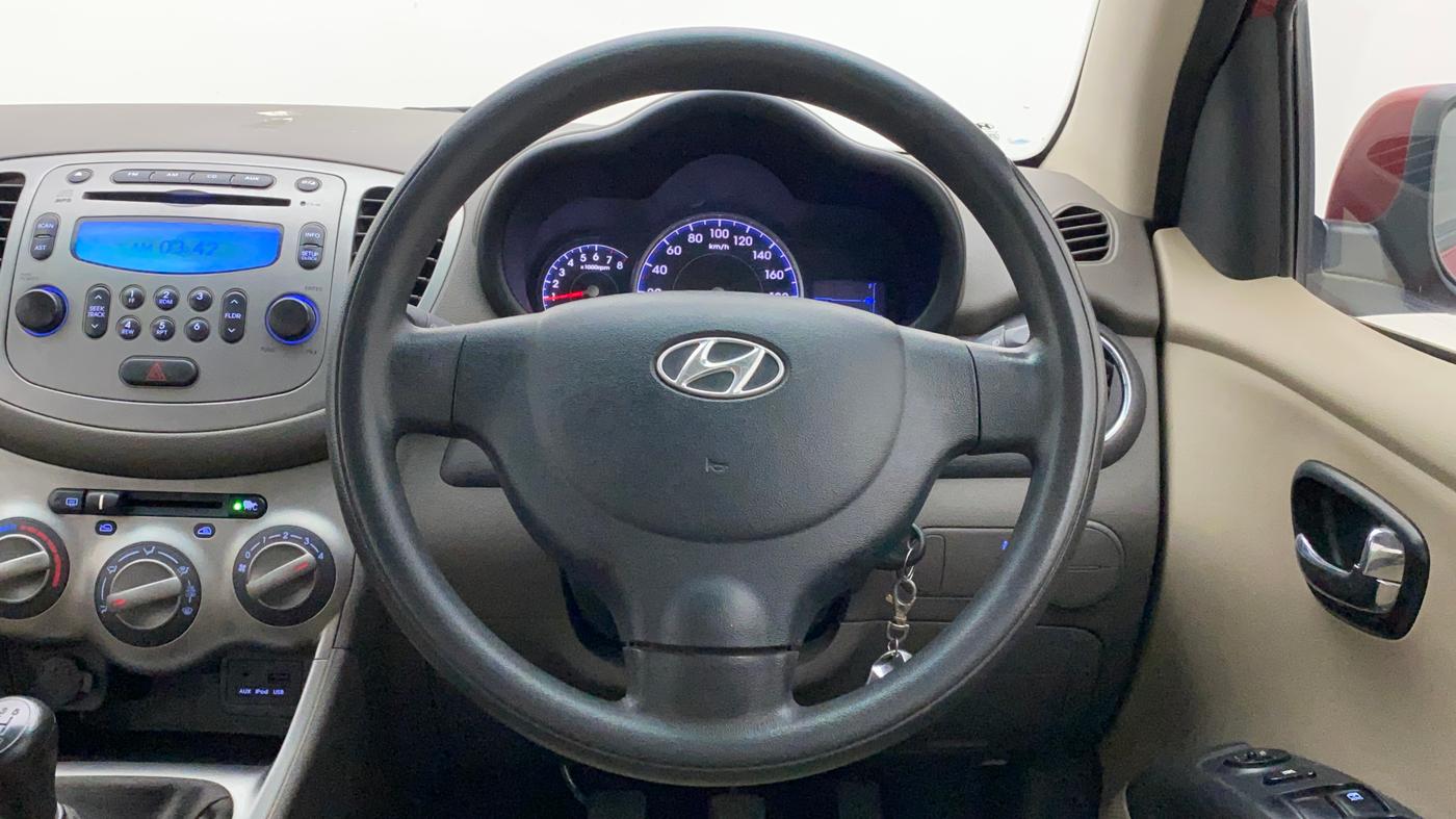 2011 Hyundai i10 SPORTZ 1.2, Petrol, Manual, 75,523 km, Steering Wheel Close Up