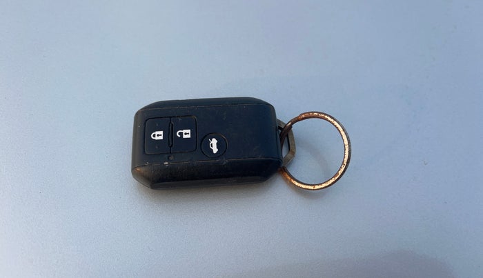 2018 Maruti Dzire ZXI PLUS AMT, Petrol, Automatic, 1,32,161 km, Key Close Up