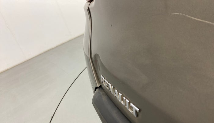 2016 Renault Kwid RXT 0.8 (O), Petrol, Manual, 42,203 km, Dicky (Boot door) - Slightly dented