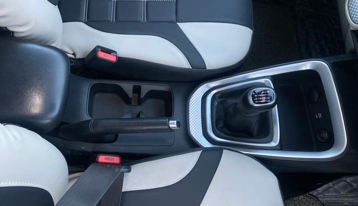 2020 KIA SONET HTX 1.0 IMT, Petrol, Manual, 1,41,797 km, Gear Lever