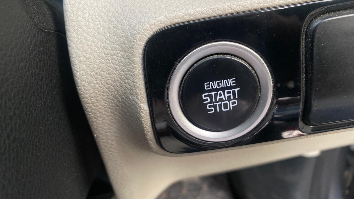 2020 KIA SONET HTX 1.0 IMT, Petrol, Manual, 1,41,797 km, Keyless Start/ Stop Button
