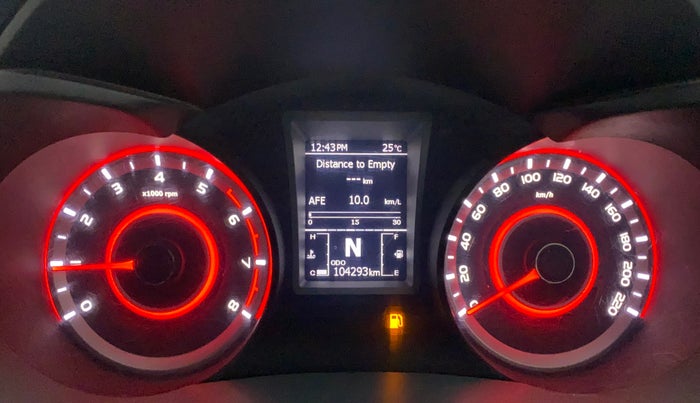 2020 Mahindra XUV300 W8 (O) 1.2 PETROL, Petrol, Manual, 1,04,286 km, Odometer Image