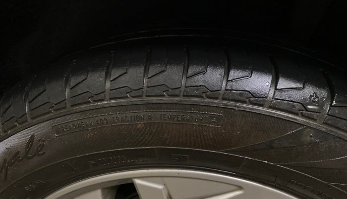 2022 Hyundai Creta SX EXECUTIVE 1.5 PETROL, Petrol, Manual, 29,253 km, Left Rear Tyre Tread