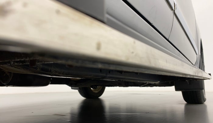 2018 Toyota Innova Crysta 2.4 GX 8 STR, Diesel, Manual, 54,051 km, Right Side Underbody