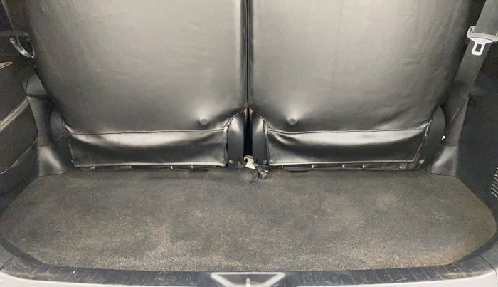 2018 Toyota Innova Crysta 2.4 GX 8 STR, Diesel, Manual, 54,051 km, Boot Inside View