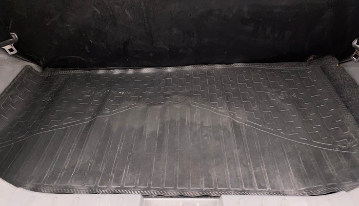 2015 Maruti Alto 800 LXI, Petrol, Manual, 47,936 km, Boot Inside