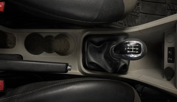 2019 Tata Tiago XZ PETROL, Petrol, Manual, 1,06,289 km, Gear Lever