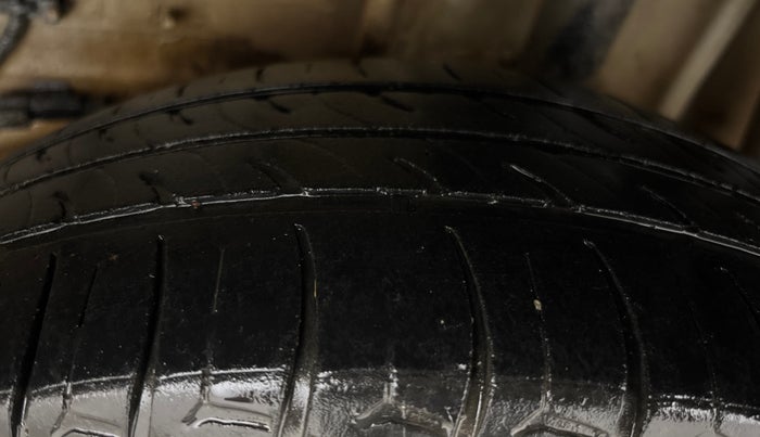 2019 Tata Tiago XZ PETROL, Petrol, Manual, 1,06,289 km, Left Rear Tyre Tread