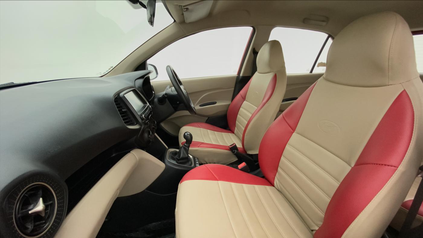 2018 Hyundai NEW SANTRO ASTA 1.1 MT, Petrol, Manual, 55,956 km, Right Side Front Door Cabin