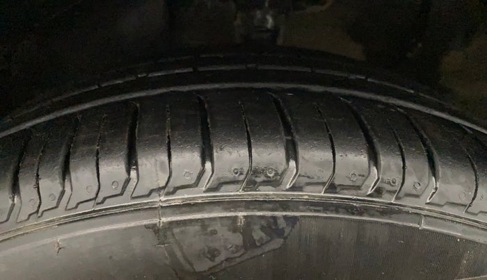 2023 KIA SONET HTX PLUS 1.5 DIESEL IMT , Diesel, Manual, 69,758 km, Left Front Tyre Tread