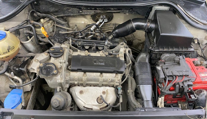 2012 Volkswagen Polo TRENDLINE 1.2L PETROL, Petrol, Manual, 1,00,825 km, Engine View