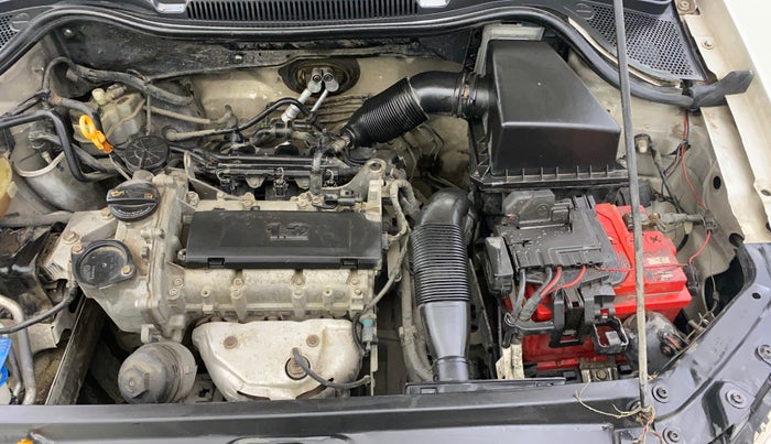 2012 Volkswagen Polo TRENDLINE 1.2L PETROL, Petrol, Manual, 1,00,825 km, Engine View - Left