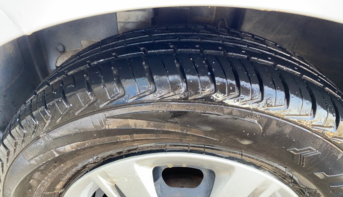 2019 Datsun Redi Go S 1.0, Petrol, Manual, 19,665 km, Left Front Tyre Tread