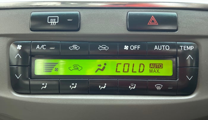 2012 Toyota Fortuner 3.0 AT 4X2, Diesel, Automatic, 1,59,025 km, Automatic Climate Control