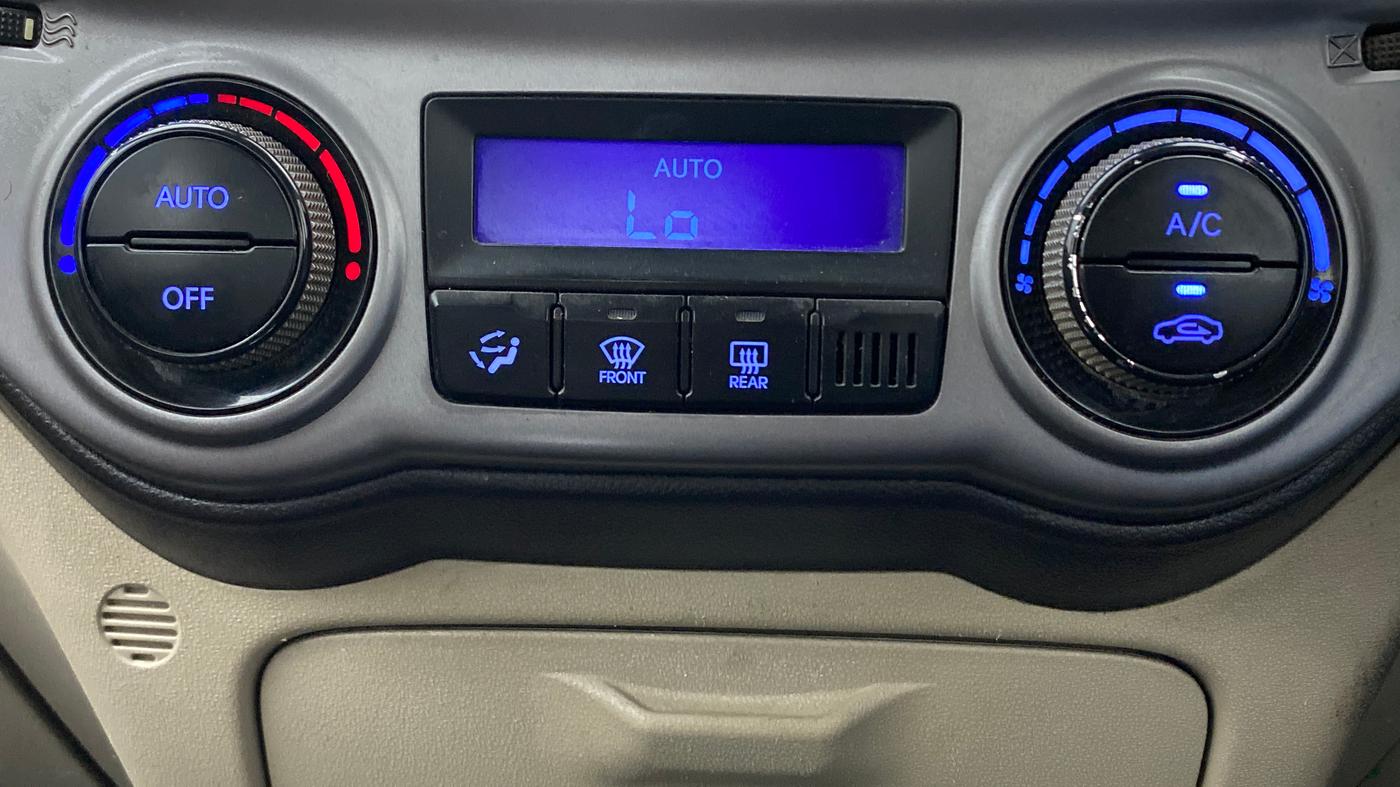 2014 Hyundai i20 SPORTZ 1.4 CRDI, Diesel, Manual, 91,401 km, Automatic Climate Control