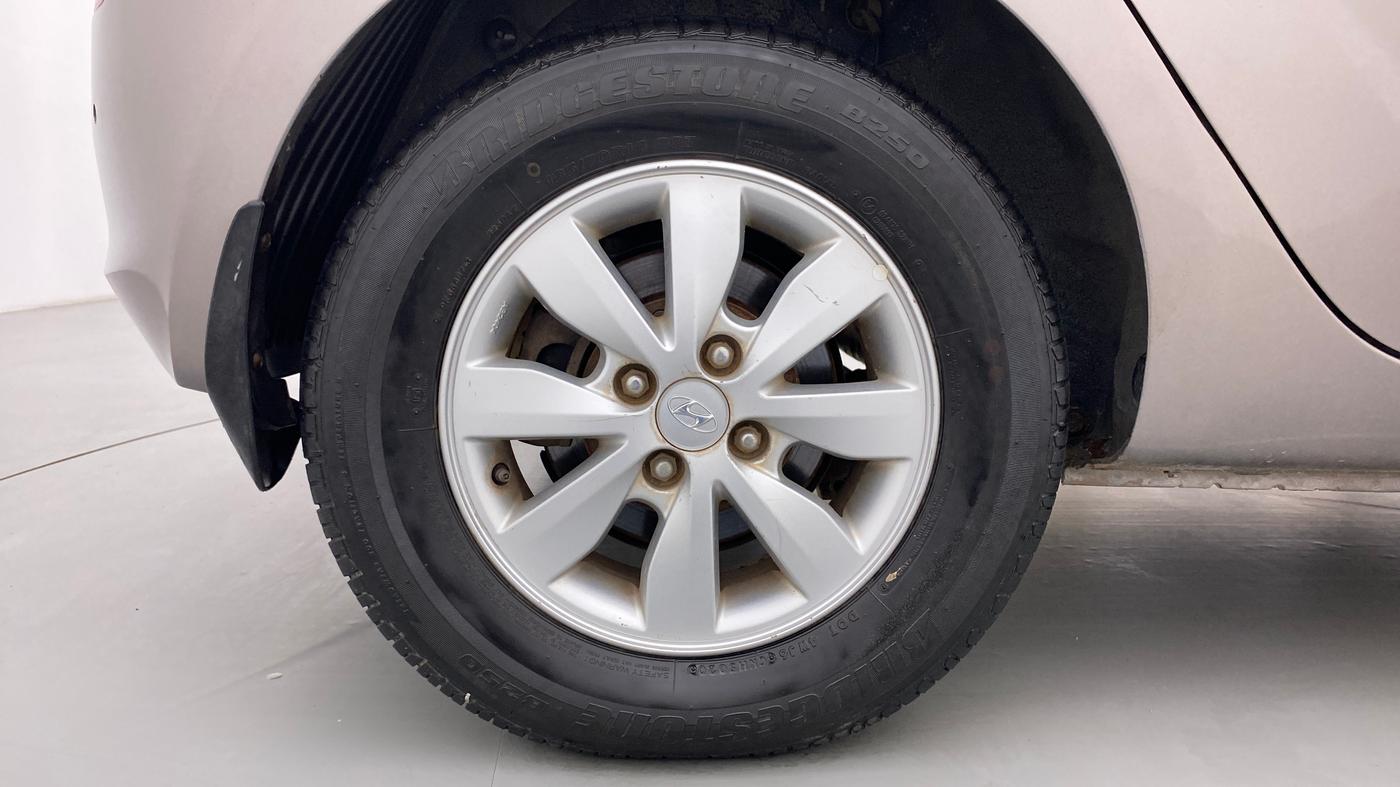 2014 Hyundai i20 SPORTZ 1.4 CRDI, Diesel, Manual, 91,401 km, Right Rear Wheel