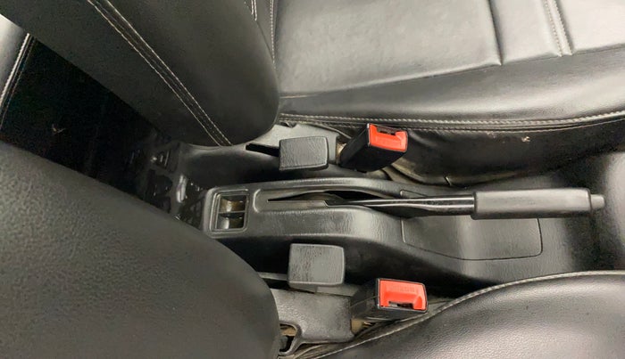 2022 Maruti Eeco 5 STR AC CNG (O), CNG, Manual, 42,135 km, Driver Side Adjustment Panel