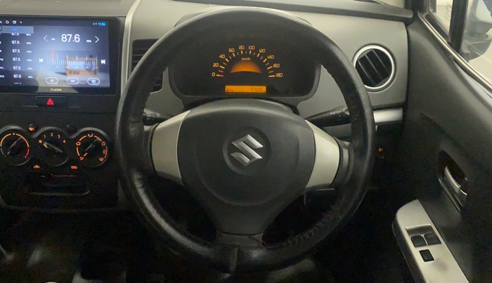2012 Maruti Wagon R 1.0 LXI, Petrol, Manual, 75,506 km, Steering Wheel Close Up