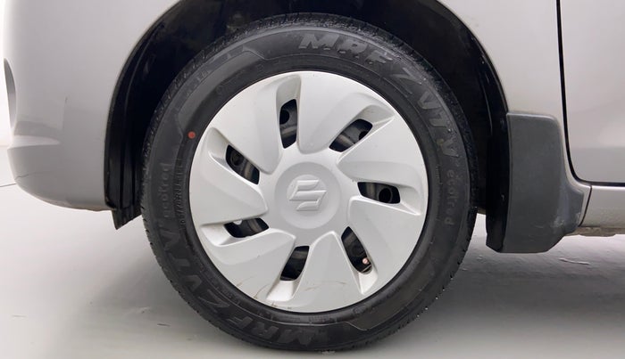 2017 Maruti Celerio VXI CNG D, CNG, Manual, 52,144 km, Left Front Wheel