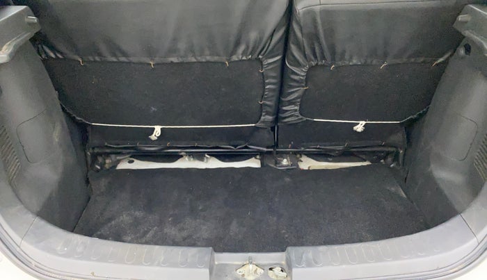 2013 Maruti Ritz VXI, Petrol, Manual, 18,176 km, Dicky (Boot door) - Parcel tray missing
