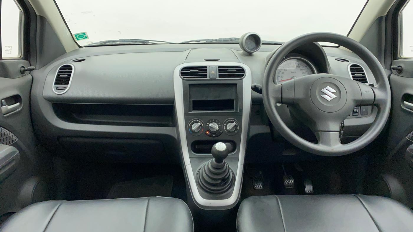 2013 Maruti Ritz VXI, Petrol, Manual, 18,176 km, Dashboard