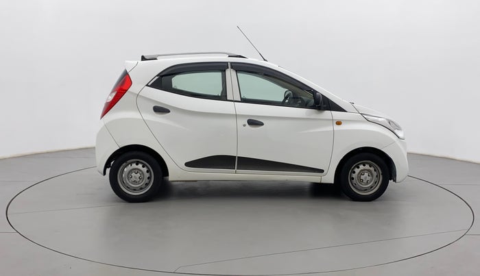 2017 Hyundai Eon ERA + SE, Petrol, Manual, 37,785 km, Right Side View
