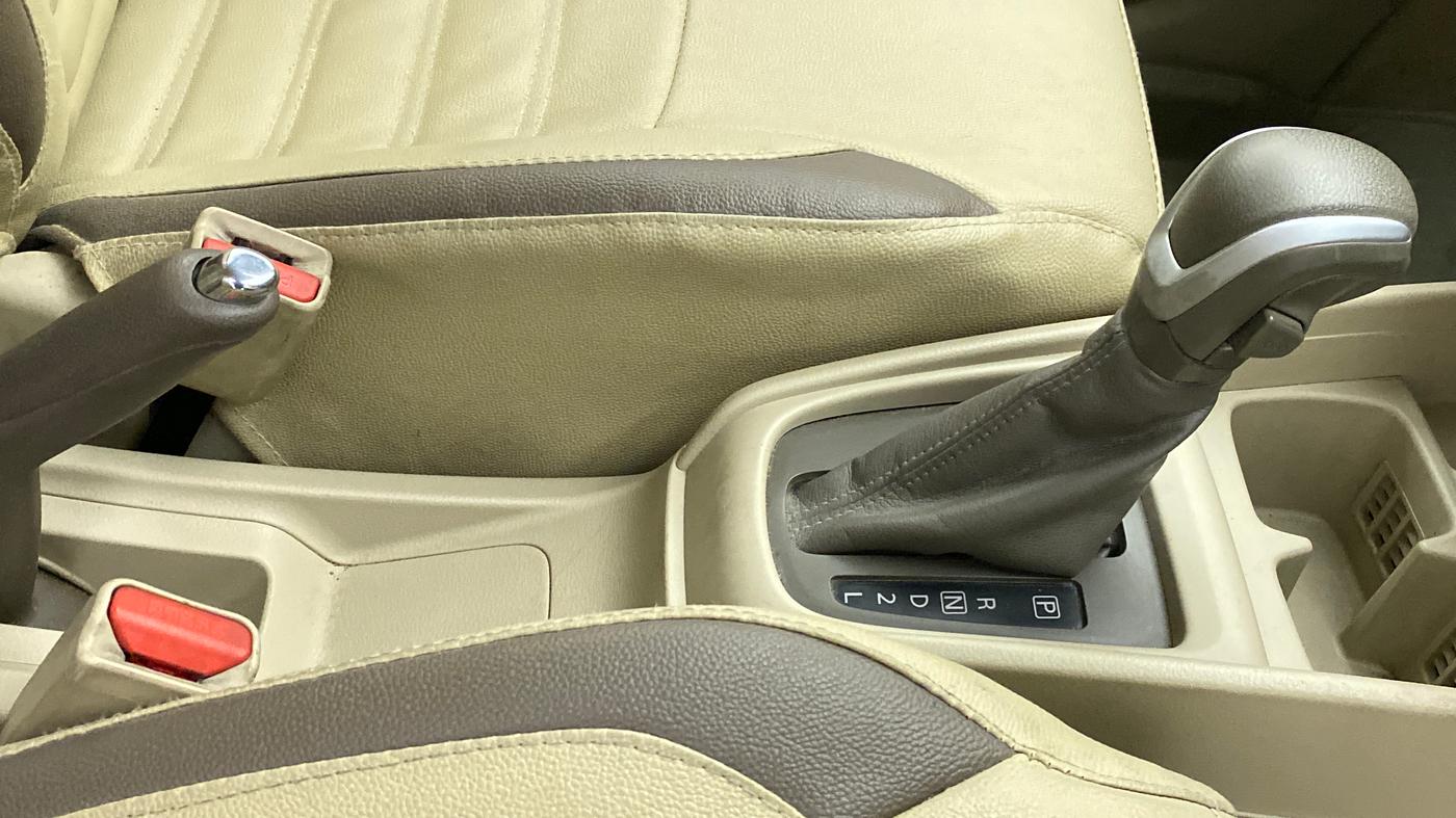 2020 Maruti Ertiga VXI AT SHVS, Petrol, Automatic, 13,077 km, Gear Lever