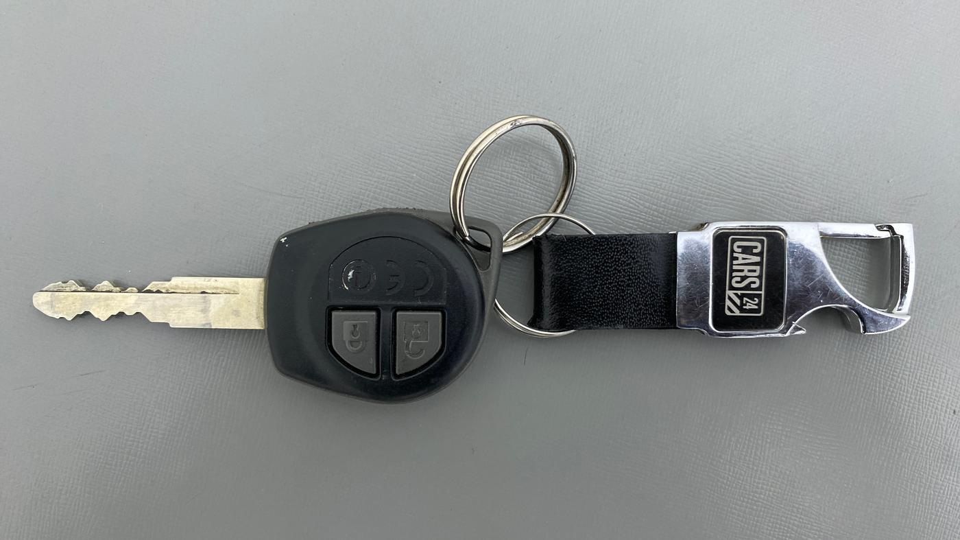 2020 Maruti Ertiga VXI AT SHVS, Petrol, Automatic, 13,077 km, Key Close Up