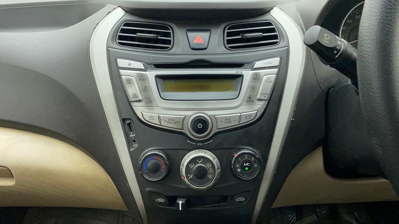 2011 Hyundai Eon MAGNA O, Petrol, Manual, 58,035 km, Air Conditioner