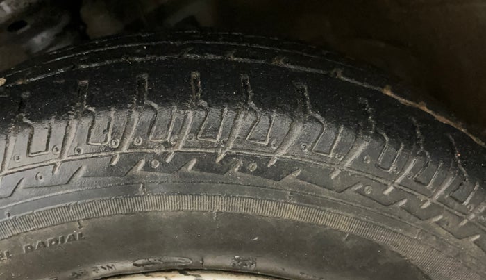 2015 Maruti Wagon R 1.0 LXI, Petrol, Manual, 29,804 km, Left Front Tyre Tread