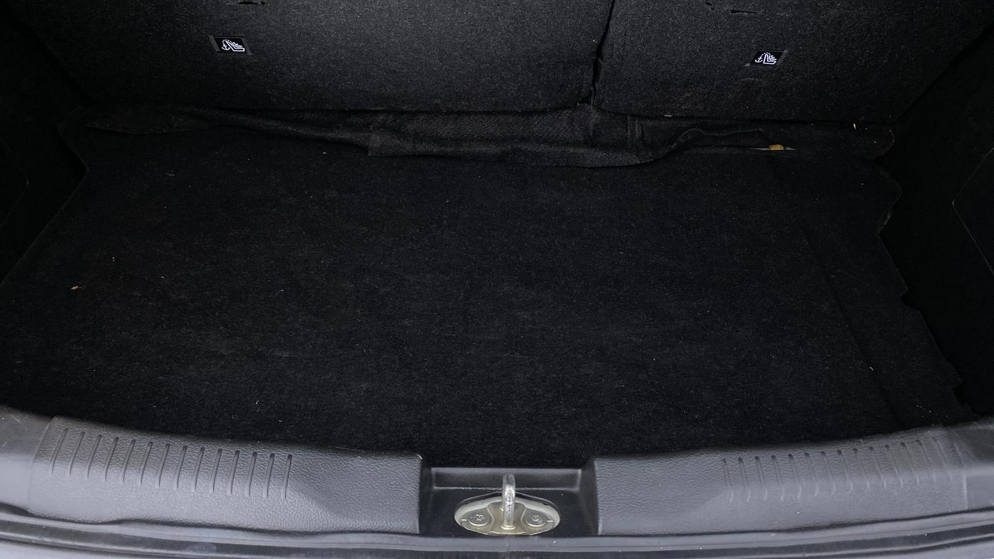 2018 Maruti IGNIS DELTA 1.2 K12, Petrol, Manual, 37,389 km, Boot Inside