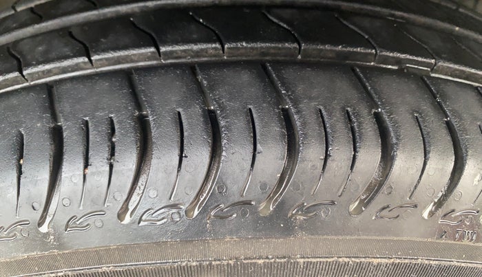 2023 Maruti New Wagon-R ZXI 1.2 AMT, Petrol, Automatic, 21,681 km, Right Front Tyre Tread