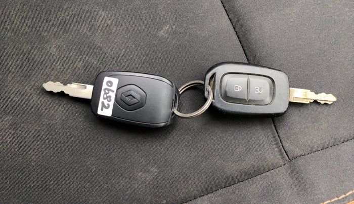 2018 Renault Kwid CLIMBER 1.0 AMT, Petrol, Automatic, 39,020 km, Key Close Up