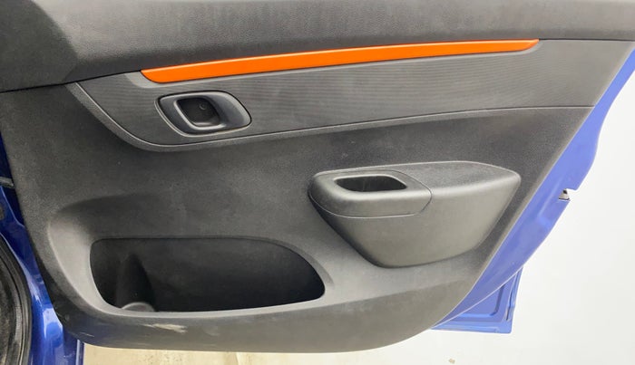 2018 Renault Kwid CLIMBER 1.0 AMT, Petrol, Automatic, 39,020 km, Driver Side Door Panels Control