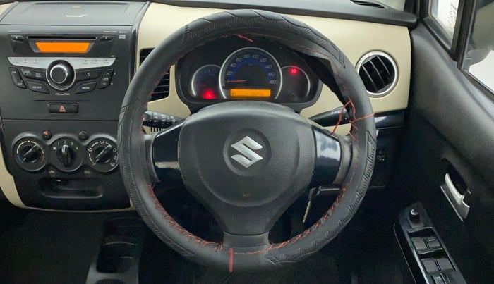 2017 Maruti Wagon R 1.0 VXI, Petrol, Manual, 35,240 km, Steering Wheel Close Up
