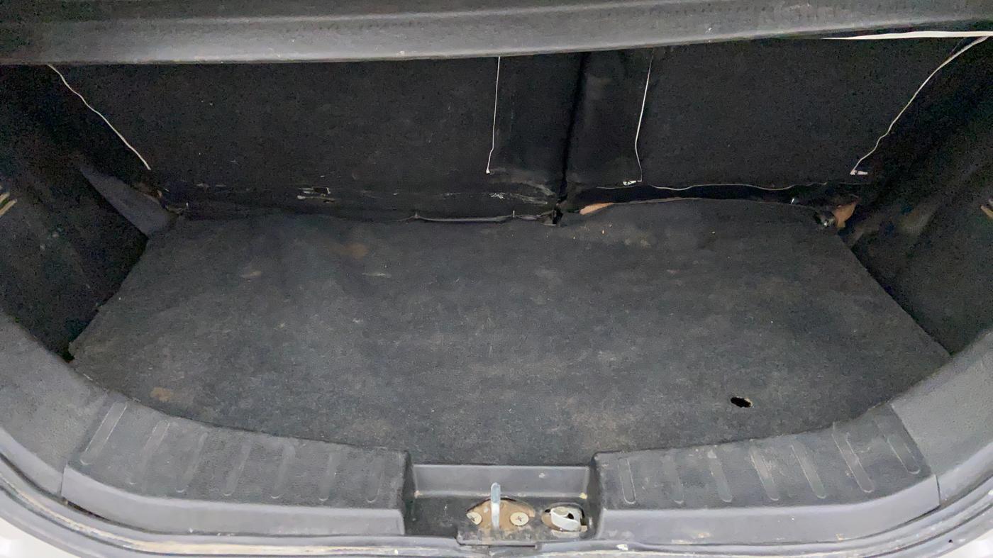 2016 Maruti Wagon R 1.0 VXI AMT, Petrol, Automatic, 80,696 km, Boot Inside