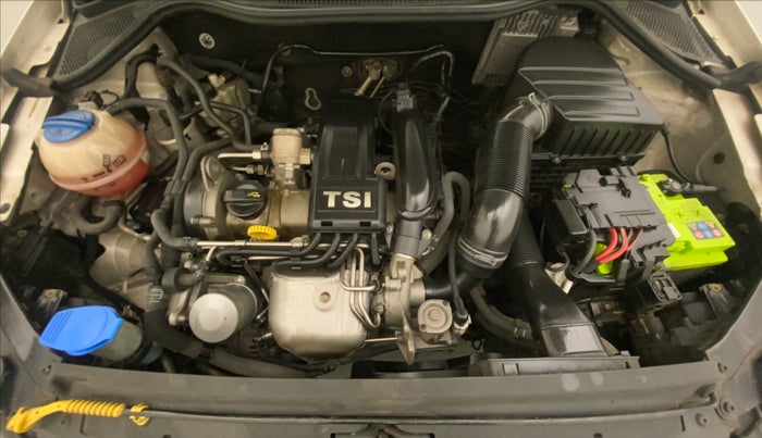 2016 Volkswagen Vento HIGHLINE PETROL AT, Petrol, Automatic, 85,189 km, Open Bonet