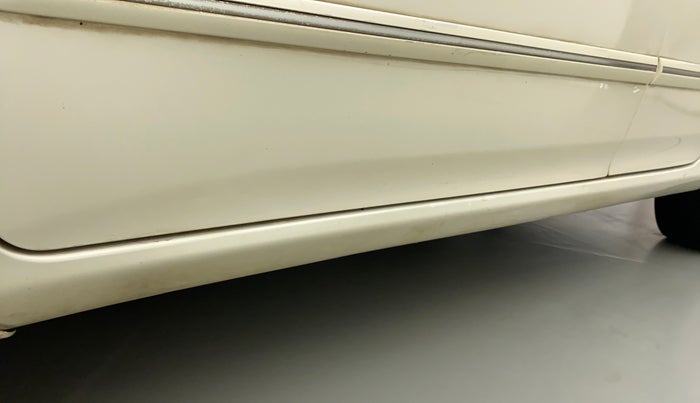 2010 Toyota Corolla Altis G PETROL, Petrol, Manual, 73,233 km, Left running board - Minor scratches